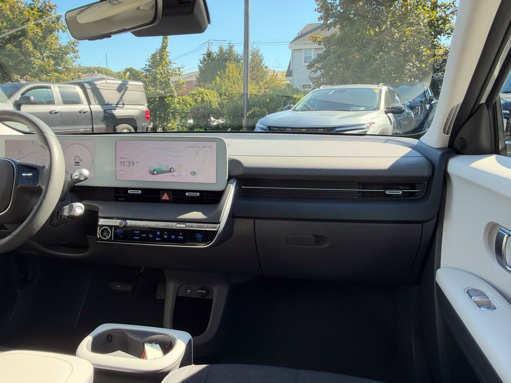 Certified 2024 Hyundai Ioniq 5 SEL AWD/4WD image 22