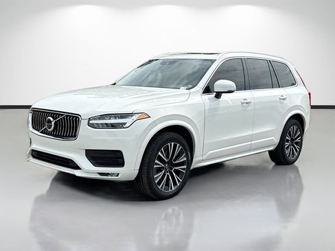 Used 2022 Volvo XC90 T5 Momentum w/ Protection Package Premier AWD/4WD image 7