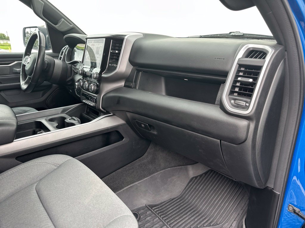 Used 2022 RAM 1500 Big Horn AWD/4WD image 31