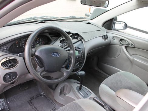 Used 2003 Ford Focus SE image 33