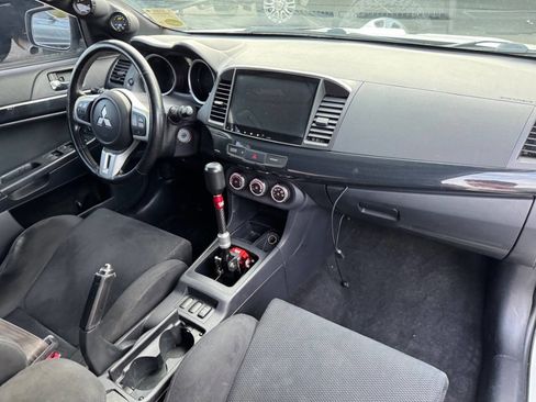 Used 2013 Mitsubishi Lancer Evolution GSR AWD/4WD image 4