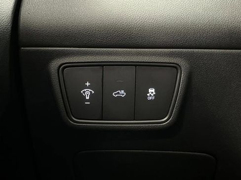 Used 2023 Hyundai Santa Cruz SEL image 25