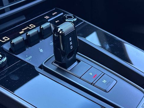 Used 2024 Porsche 911 Carrera S image 22