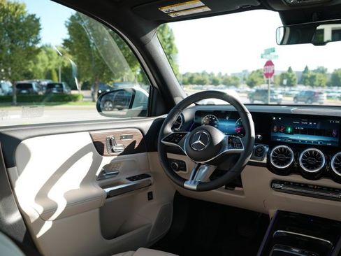Certified 2026 Mercedes-Benz GLB 250 4MATIC image 20