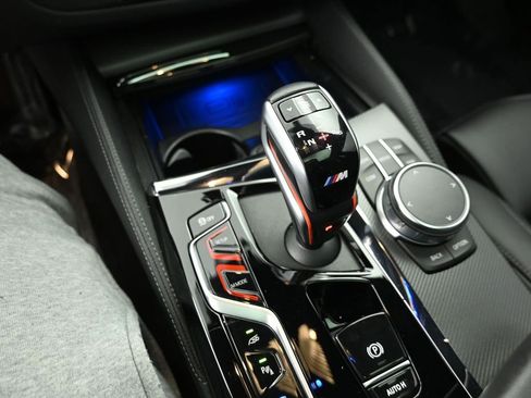 Used 2022 BMW M5 w/ Executive Package image 15