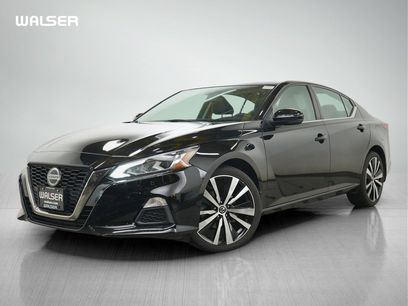 Used 2020 Nissan Altima 2.5 SR w/ Premium Package