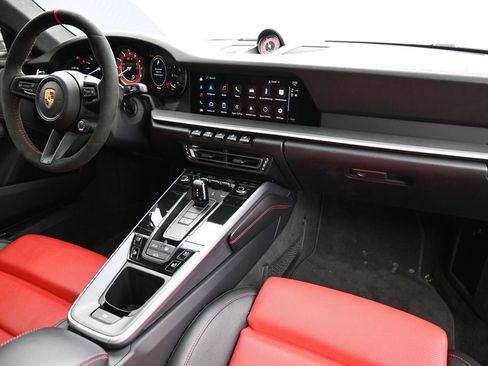 Certified 2022 Porsche 911 Turbo image 23