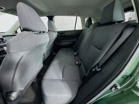 Used 2024 Toyota Corolla Cross LE image 22
