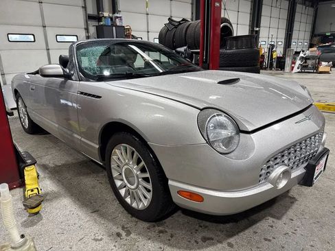Used 2004 Ford Thunderbird RWD image 31