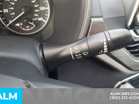 Used 2025 Nissan Altima 2.5 SV image 29