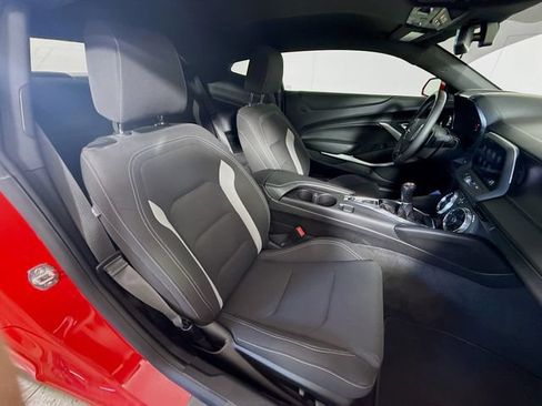 Used 2022 Chevrolet Camaro SS RWD image 27