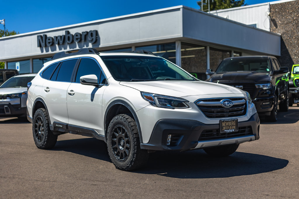 Used 2020 Subaru Outback Limited XT w/ Popular Package #2 AWD/4WD image 6