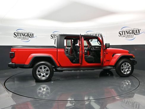 Used 2022 Jeep Gladiator Sport image 27