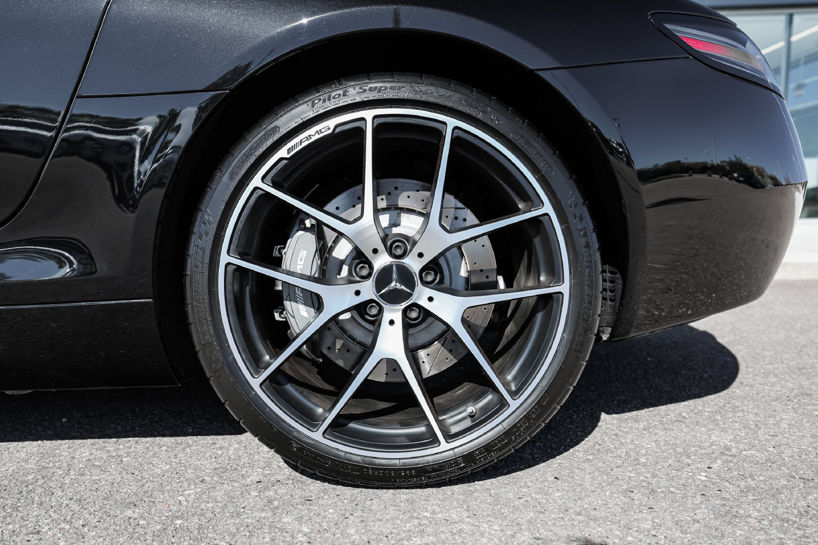 Used 2015 Mercedes-Benz SLS AMG GT Final Edition image 7