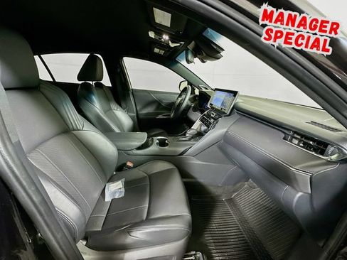 Used 2022 Toyota Venza Limited w/ Advanced Technology Package AWD/4WD image 28