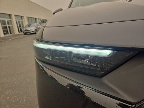 New 2026 Honda Accord LX image 9