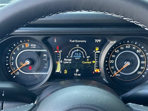 New 2026 Jeep Gladiator Willys AWD/4WD image 29