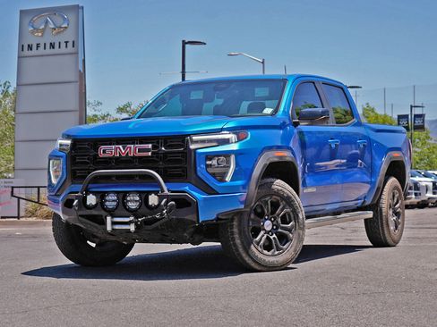 Used 2023 GMC Canyon Elevation AWD/4WD image 1