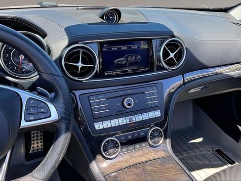 Used 2018 Mercedes-Benz SL 450 image 9