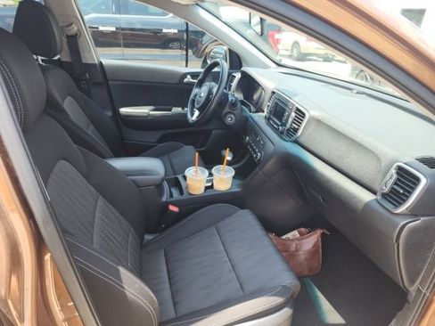 Used 2019 Kia Sportage LX FWD image 36