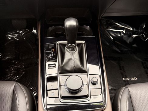 Used 2025 MAZDA CX-30 AWD 2.5 S w/ Premium Package image 18