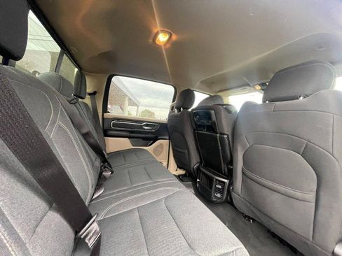 Used 2020 RAM 1500 Big Horn AWD/4WD image 9