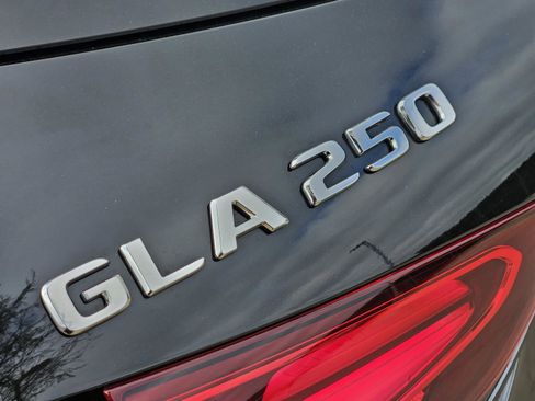 Certified 2026 Mercedes-Benz GLA 250 image 30