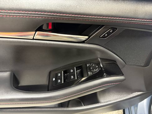 Used 2024 MAZDA MAZDA3 s image 13