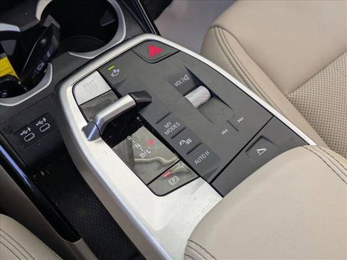 Certified 2024 BMW X1 xDrive28i w/ Premium Package image 11