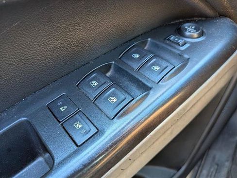 Used 2016 Chevrolet Colorado LT RWD image 11