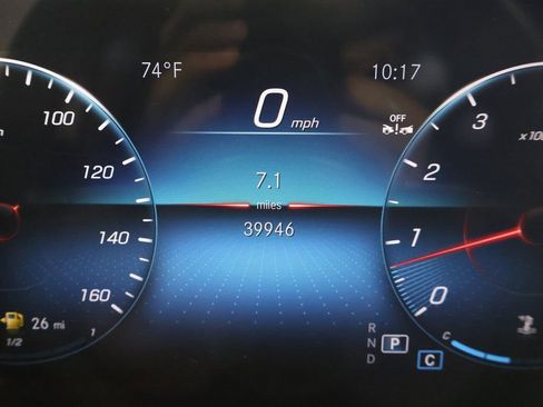 Certified 2023 Mercedes-Benz GLB 250 4MATIC image 17