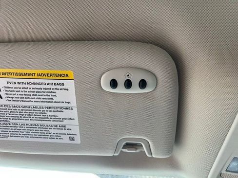 Used 2023 Ford Edge SEL w/ Convenience Package image 34