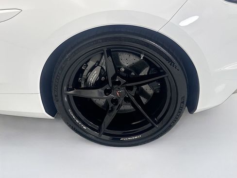 Used 2025 Chevrolet Corvette E-Ray AWD/4WD image 25