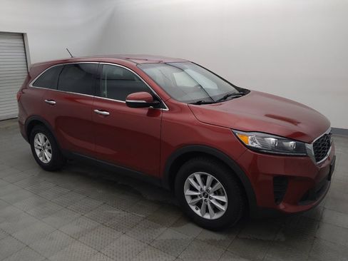 Used 2020 Kia Sorento LX FWD image 11