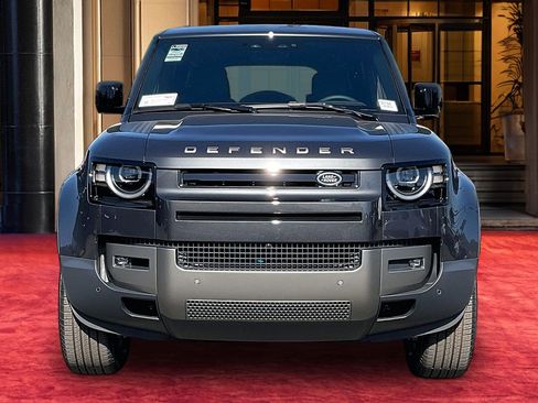 New 2026 Land Rover Defender 110 S AWD/4WD image 3