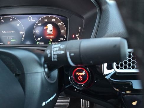 Certified 2025 Honda Civic Sport image 24