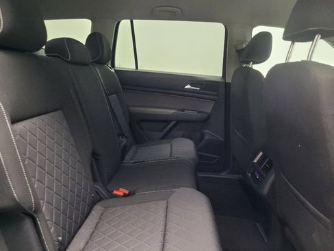 Used 2021 Volkswagen Atlas S image 19