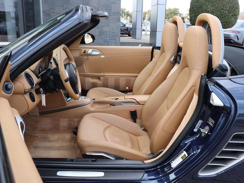 Used 2011 Porsche Boxster image 25