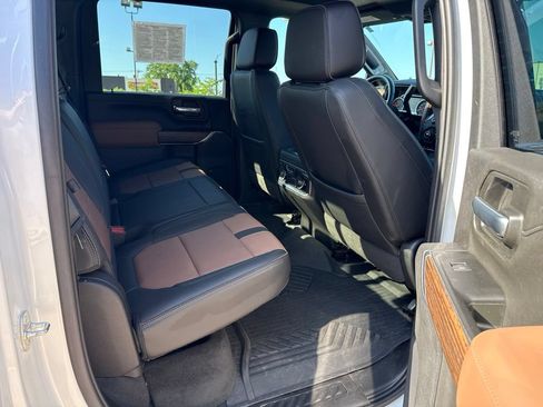 Used 2023 Chevrolet Silverado 2500 High Country w/ Z71 Off-Road Package AWD/4WD image 35