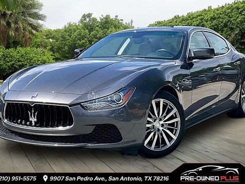 Used 2016 Maserati Ghibli RWD image 1