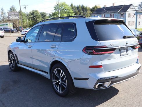 Used 2024 BMW X7 xDrive40i w/ Executive Package AWD/4WD image 8