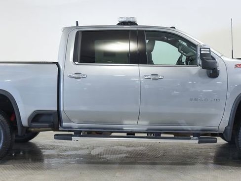 Used 2024 Chevrolet Silverado 3500 LTZ w/ LTZ Plus Package AWD/4WD image 15