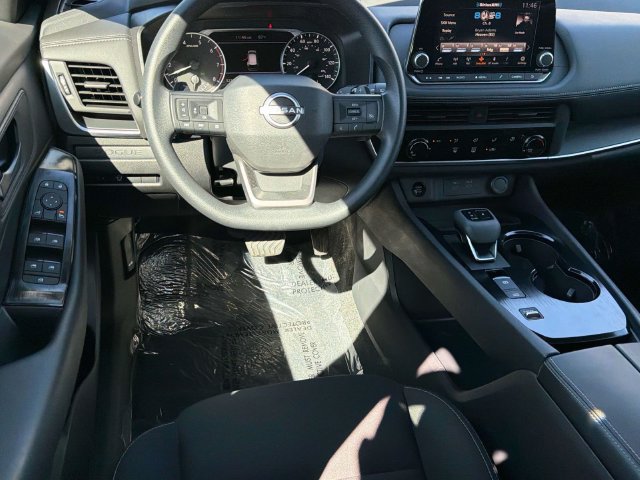 Certified 2026 Nissan Rogue S FWD image 10
