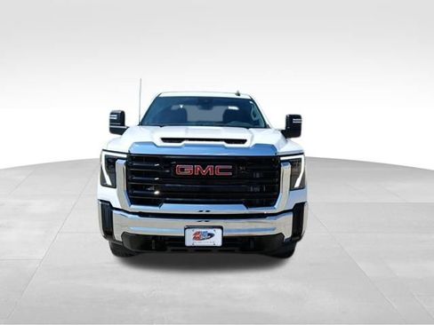 Used 2024 GMC Sierra 2500 Pro w/ Convenience Package AWD/4WD image 9