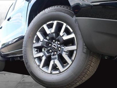 New 2026 Nissan Frontier SV w/ SV Convenience Package