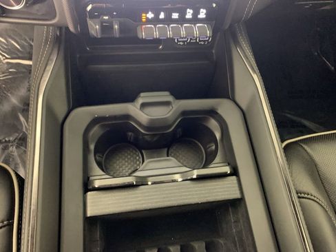 Used 2022 RAM 1500 Limited AWD/4WD image 25