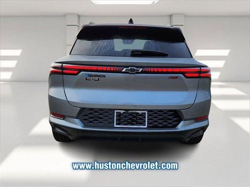 New 2026 Chevrolet Equinox EV RS image 4