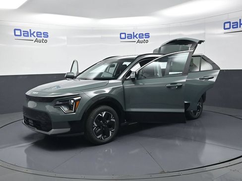 New 2026 Kia Niro Wind w/ Wind Preserve Package FWD image 54