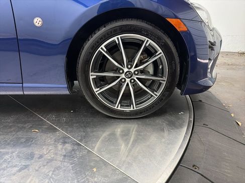 Used 2020 Toyota 86 image 9