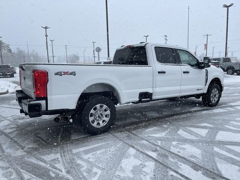 Used 2023 Ford F250 XLT image 4